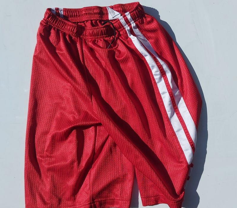 LOT Pantaloni scurti baschet fotbal sport sintetic 8 bucati super pret