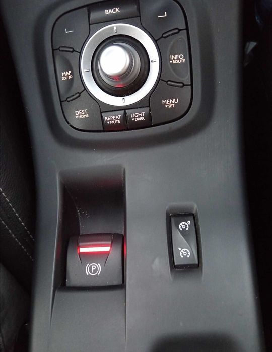 RENAULT Megane 2012 — imagine 5