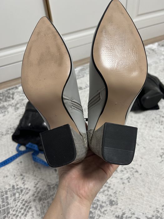 Ботинка сатылады