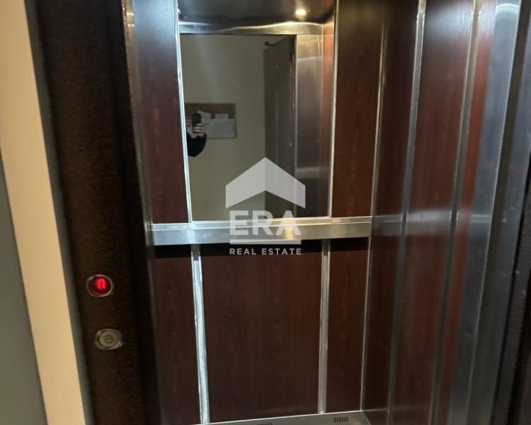 Двустаен апартамент под наем в нова сграда в кв. Куба!