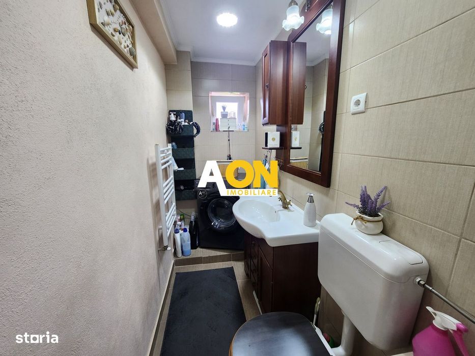 Apartament cu scara interioara, 4 camere, zona OMV Cetate