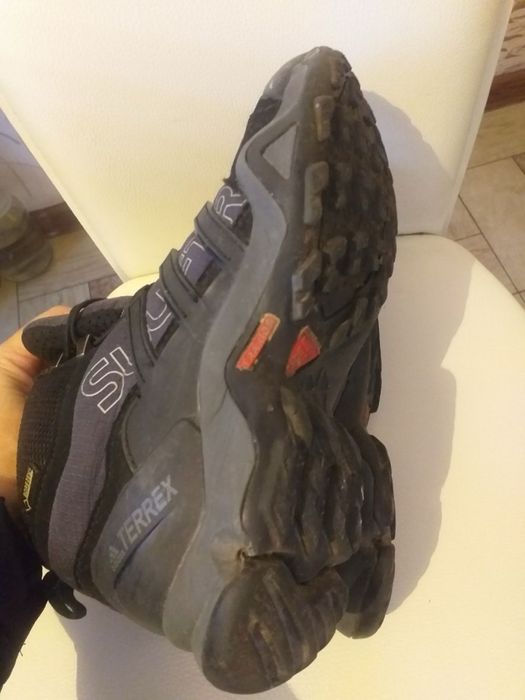 Кроссовки утепленые Adidas