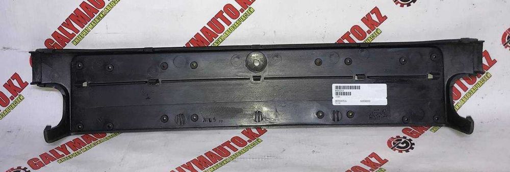 Подномерник BMW 3 91-97 (E36) BM99005GA