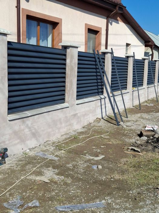 Construim garduri și porți