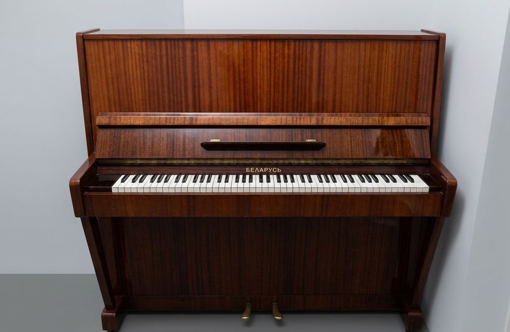 Pianina sotiladi