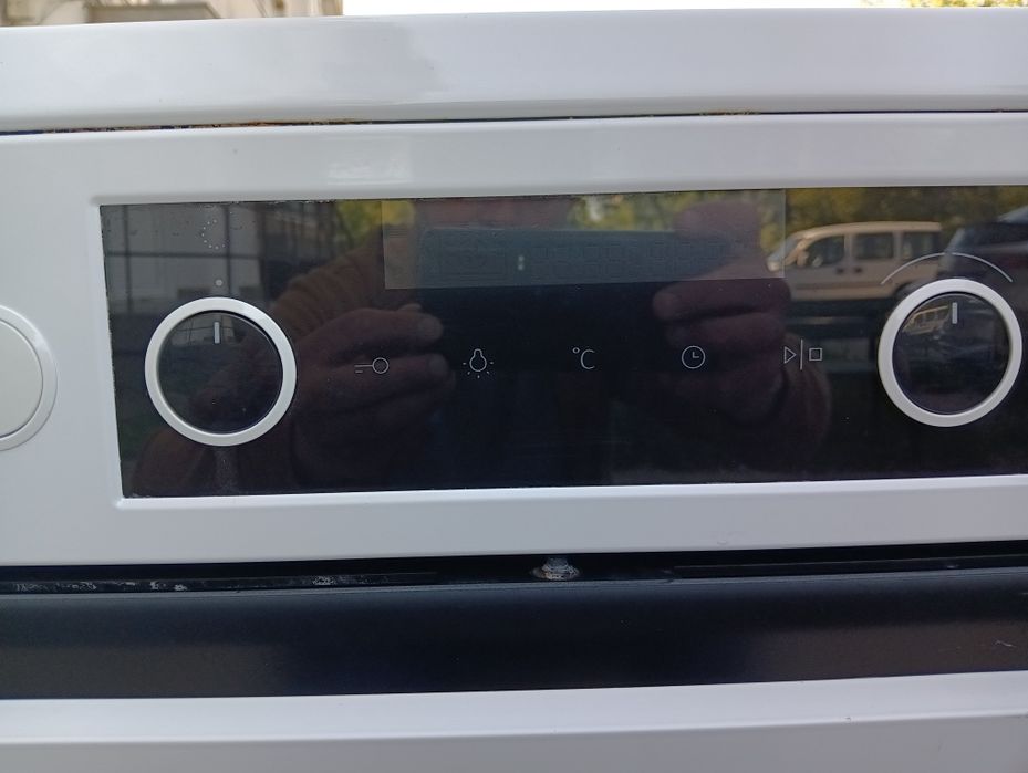 Свободно стояща печка с керамичен плот  Gorenje с 2 години гаранция!