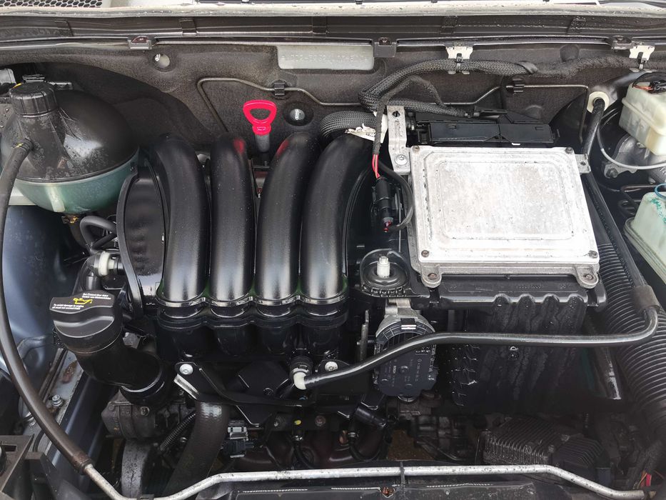 Dezmembrez mercedes b class w245/b170 benina/bara fata/far/capota/stop