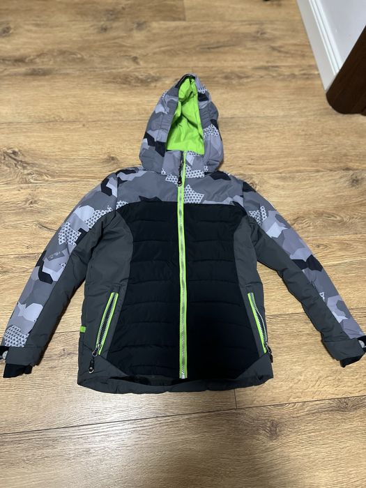 Geaca Ellesse copii 8 ani iarna ski(nike, mayoral, zara, jordan, polo)