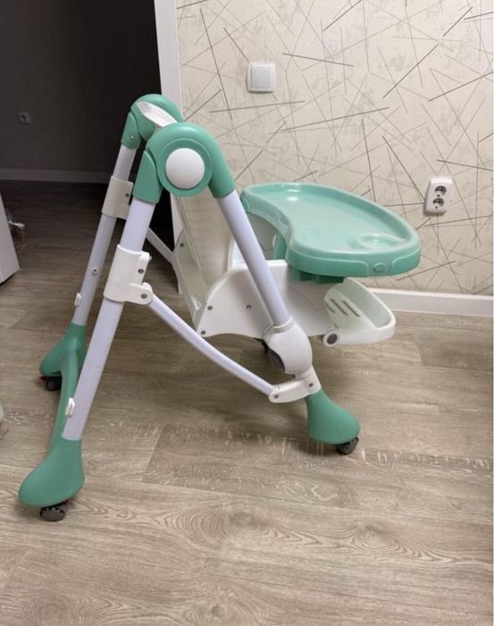 Продам стул для кормления