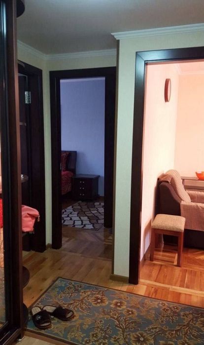 Квартира на Ц6-Пожарка 3/2/4 общ пл 70м с обстановкой