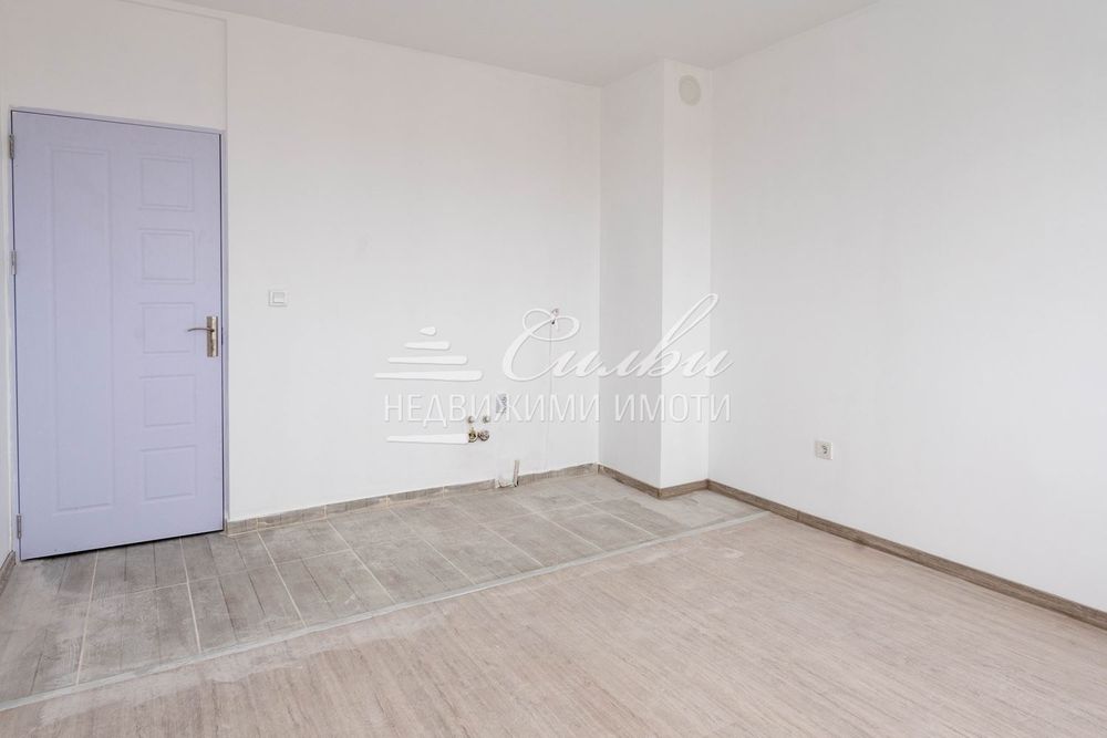 Продава се Едностаен апартамент в Шумен, Боян Българанов 1 - 45 кв.м за 1473 €/кв.м - Снимка #3