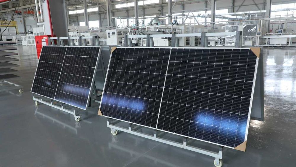 Обучение установке и сборке солнечных панелей