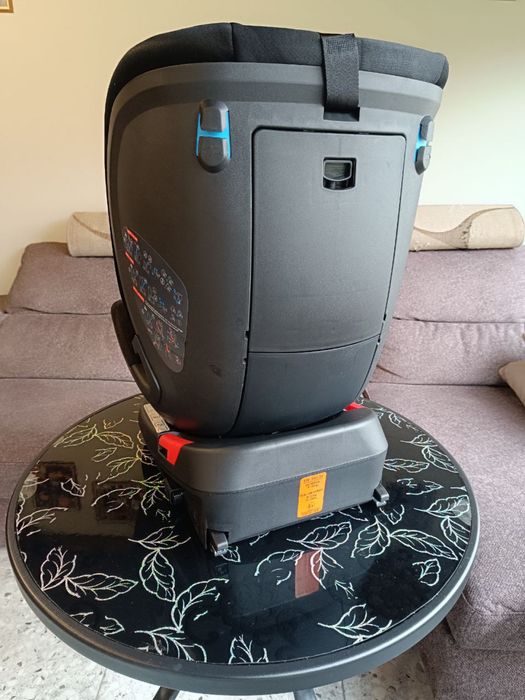 Бебешко столче за кола