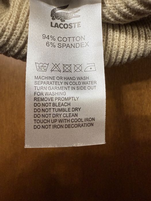 Caciula Fes Lacoste noua/new unisex