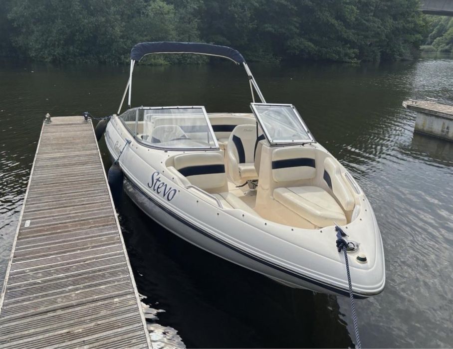 Rinker Captiva 192 Open
