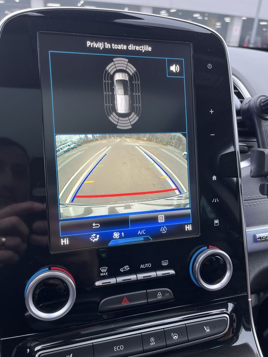 Renault Espace Initiale Paris