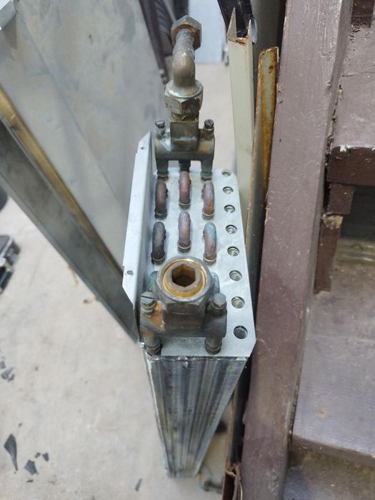 Schimbător de căldură,freon -aer ,glicol,apa.