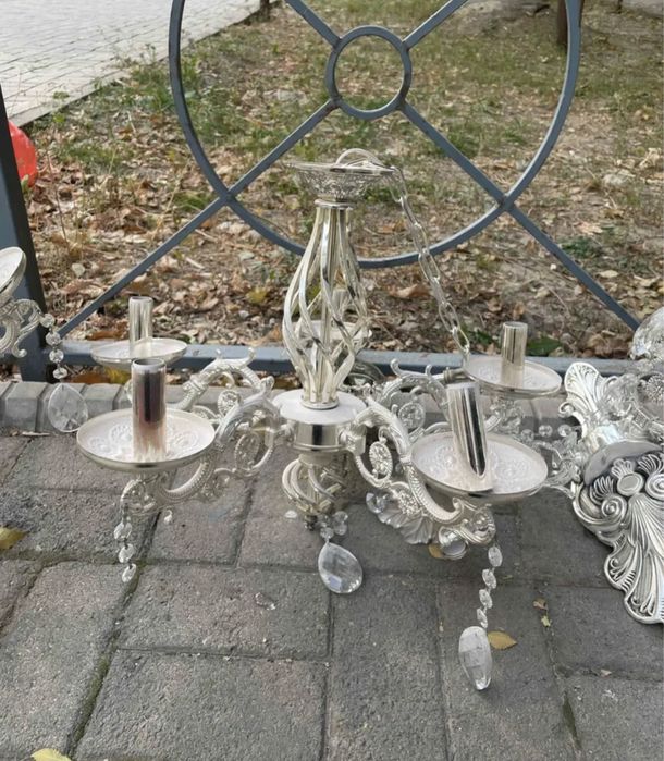 Продам красивые интерьерые люстры