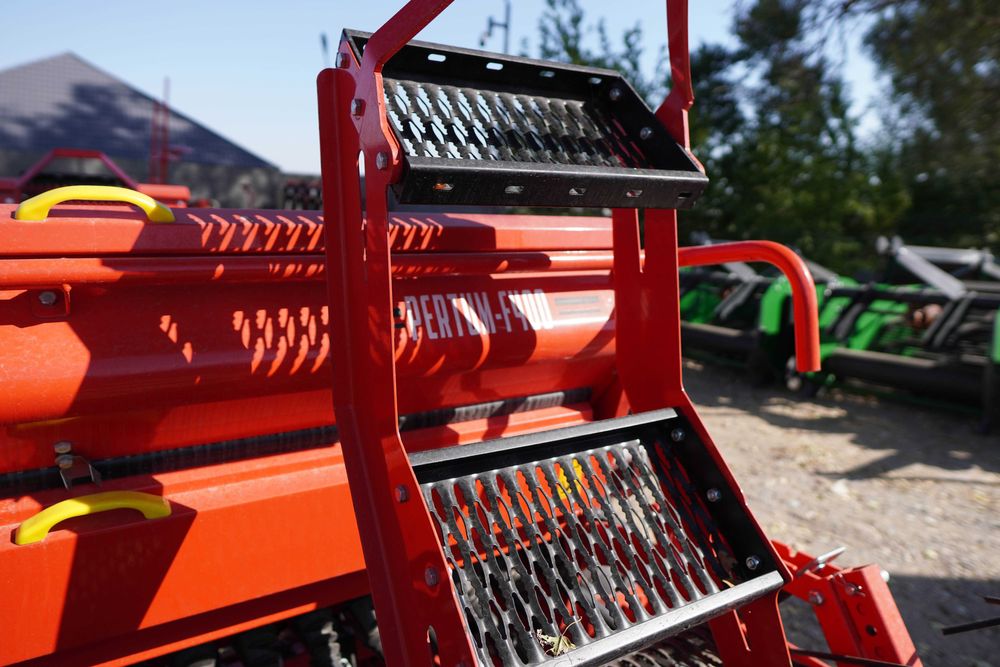 32-рядная зернотравяная сеялка Pertum 4м Турция ozdoken