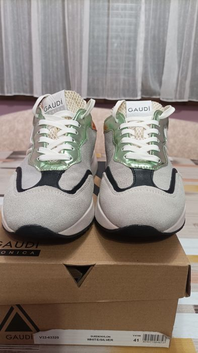 Дамски сникърси Gaudi