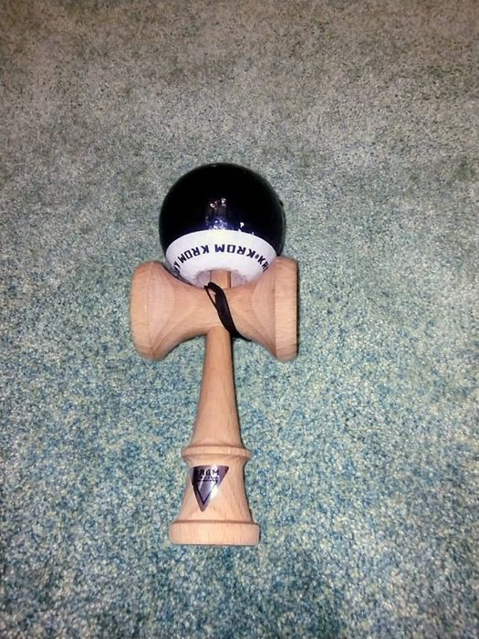 Kendama krom pop grip lol ,utilizata putin ,grip bun