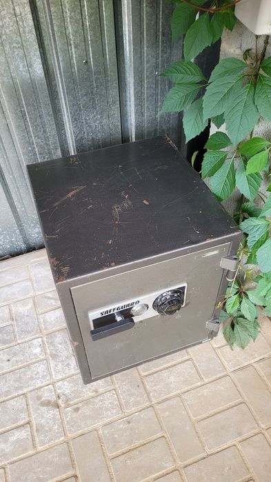 Сейф Safeguard SD104