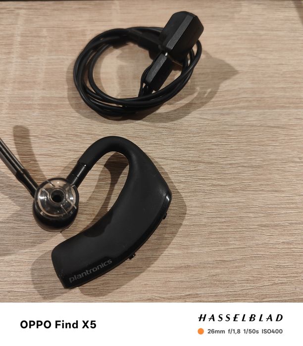 Plantronics voyager legend