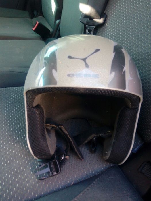 Каска за ски и сноуборд