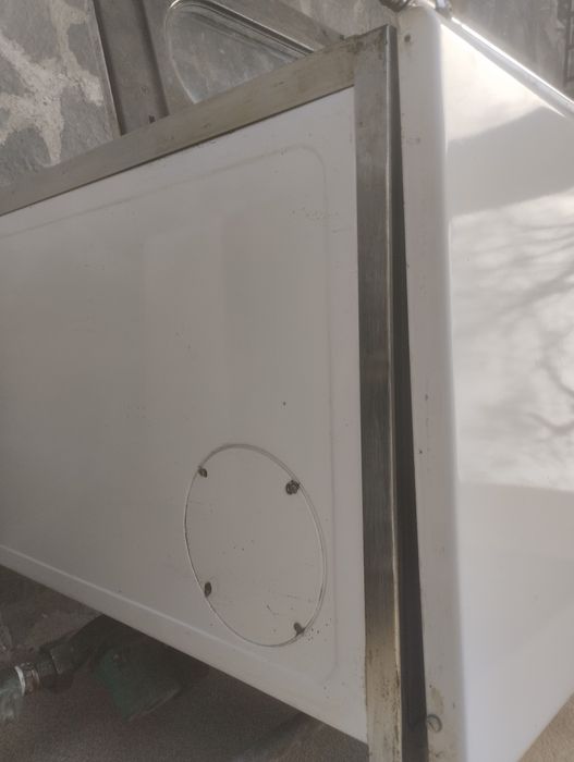 Продавам сръбска печка 20 киловата с водна риза и помпа !