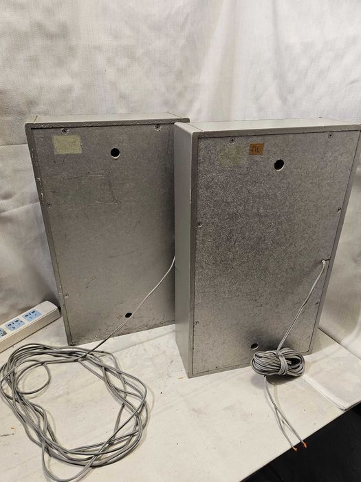 Boxe 3 cai Wega lb3530 2x45W raft