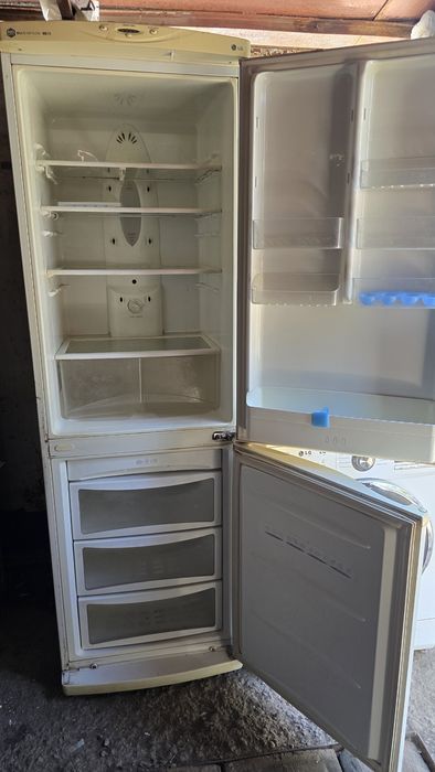 Продаётся холодильник