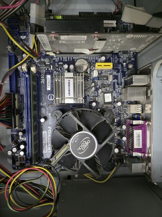 Kompyuter satiladi  jaģdayi jaqsi