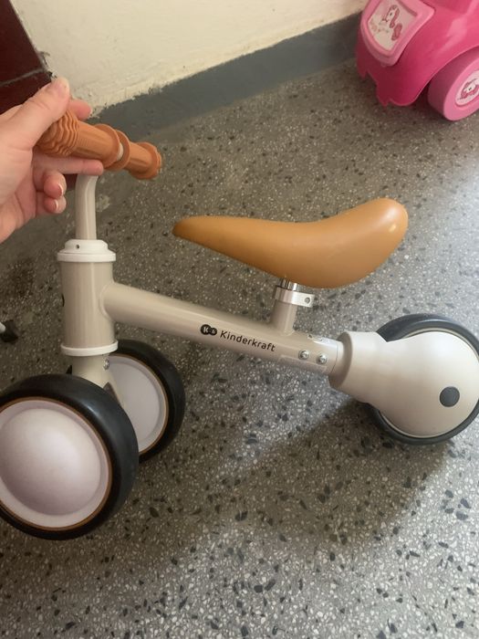 Детска колело за баланс KINDERKRAFT CUTIE
