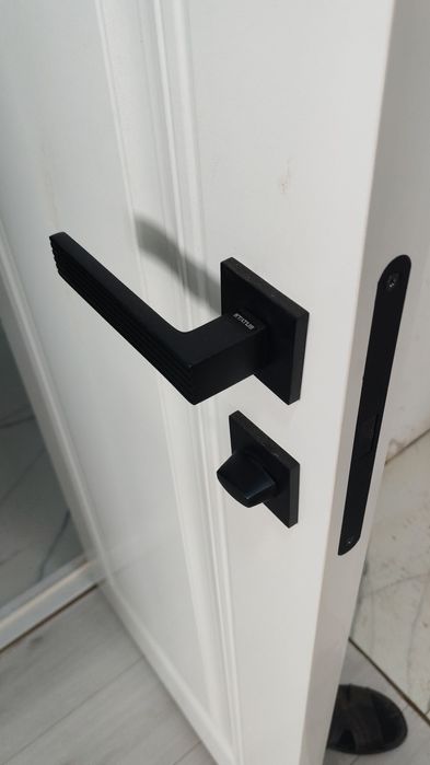 Установка дверей