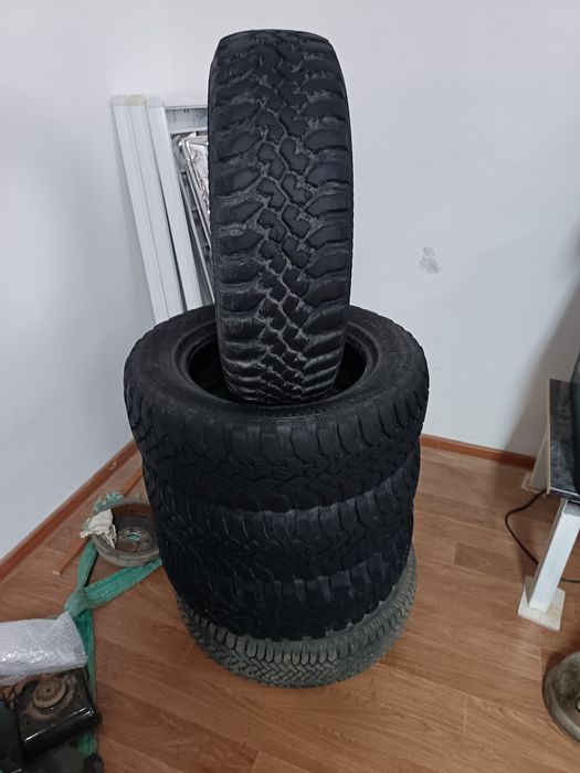 Продам автошина срочно