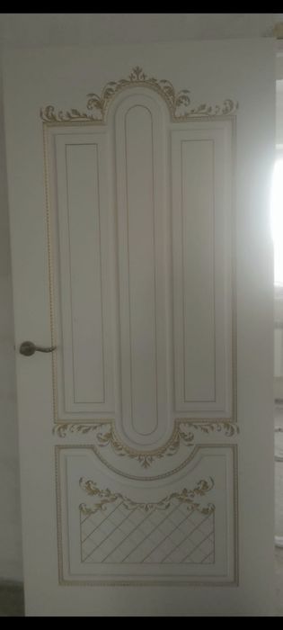 Продам б/у двери