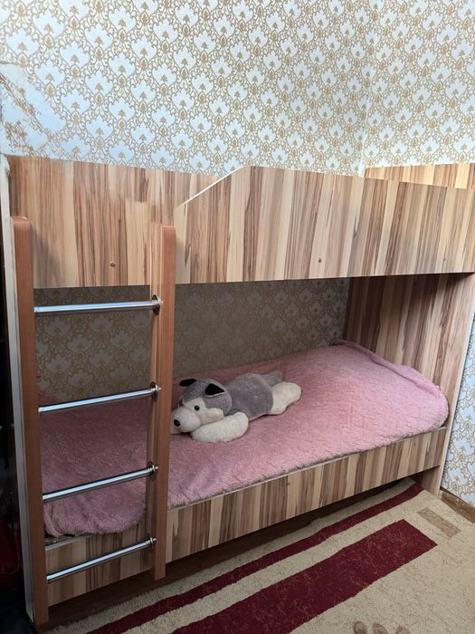 Двухярустная кровать