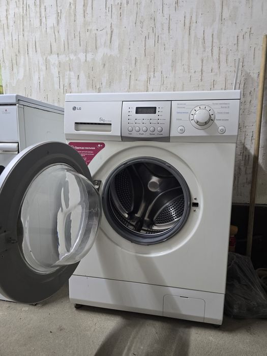 Продается холодильник и стиральная