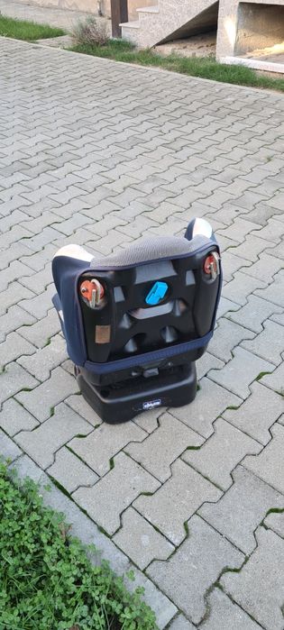 Vând scaun copii pentru auto.