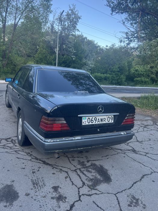 Продам мерс w124
