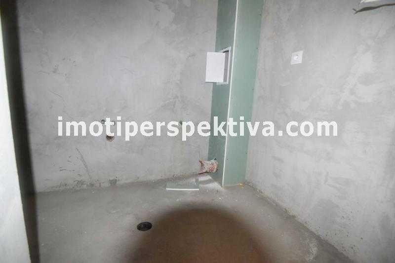 Продава се Двустаен апартамент в Пловдив, Христо Смирненски - 72 кв.м за 1209 €/кв.м - Снимка #2