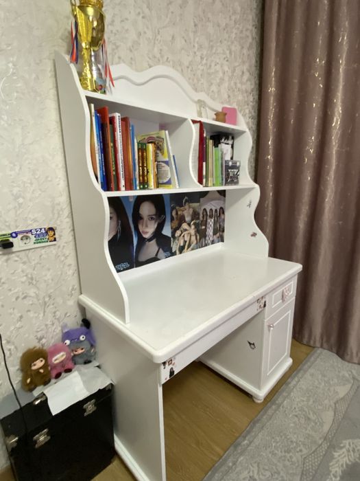 Продам стол из настоящего дерева