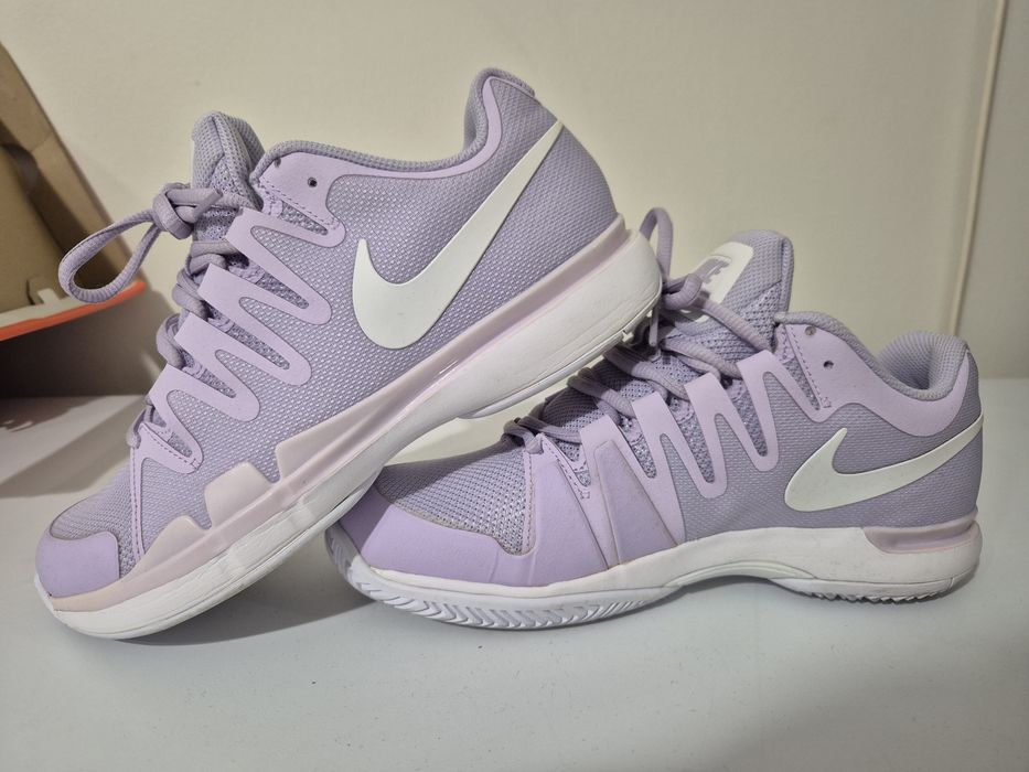 Маратонки Nike 40размер