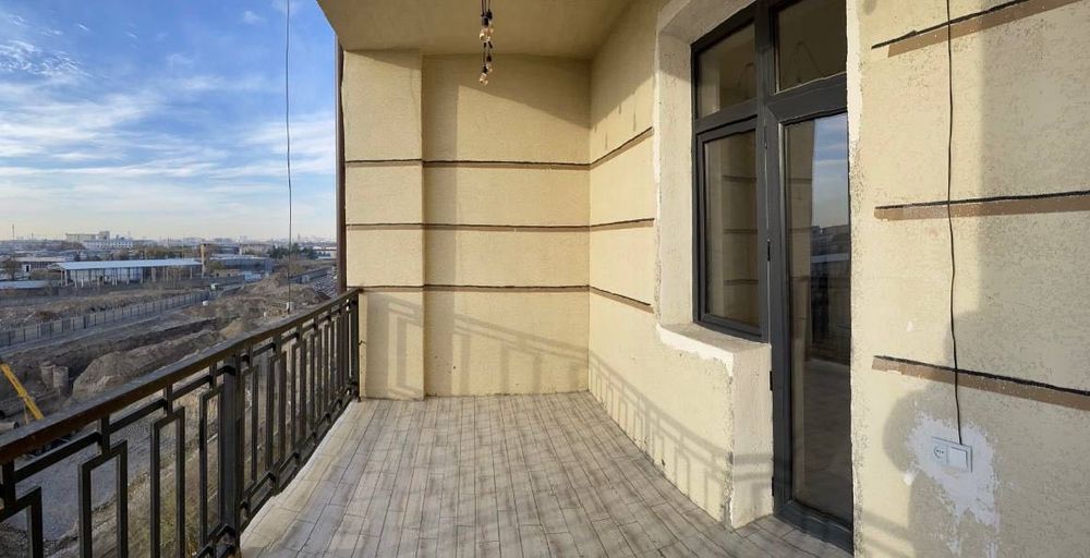 Яшнабад Новостройке продается квартира  2  сдел 3 ком на 6 этаже 66м2