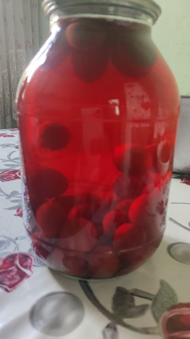 Компоты вишня слива