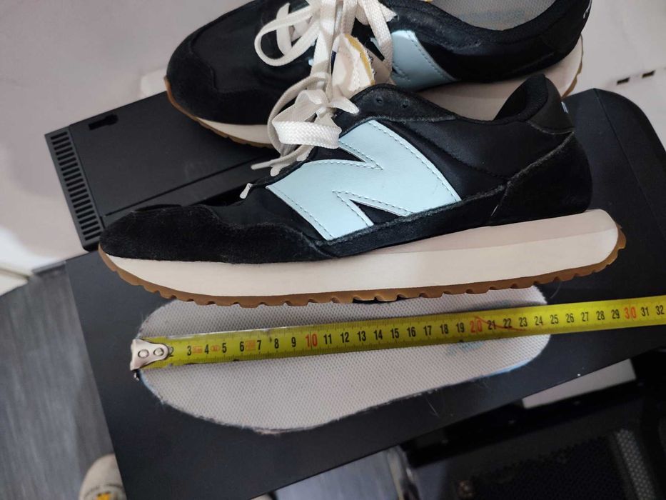 Маратонки New Balance 237