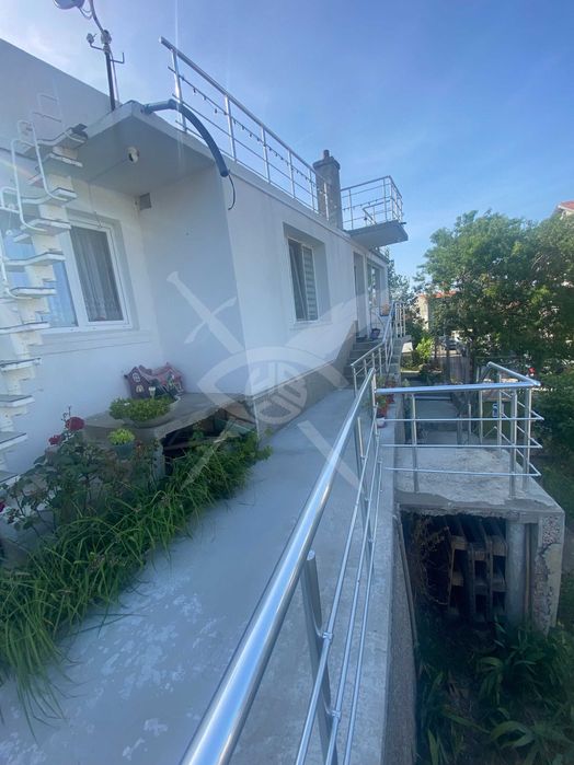 Продава се Къща в Варна, Галата - 160 кв.м за 969 €/кв.м - Снимка #1