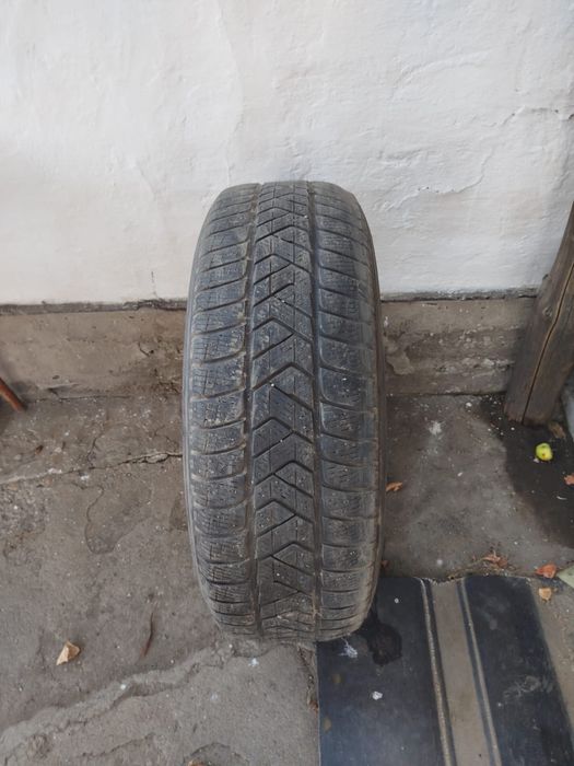 Продам шины 225/65/17 и диск на 14