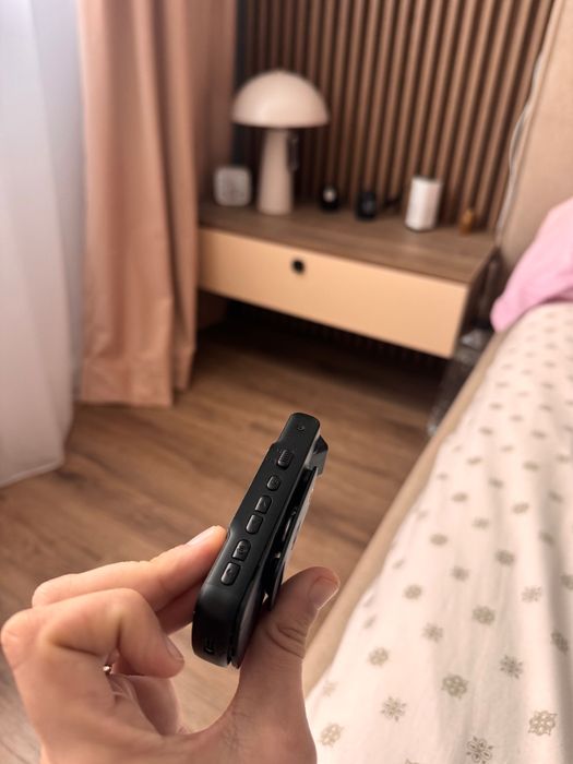 Camera video portabilă și reportofon