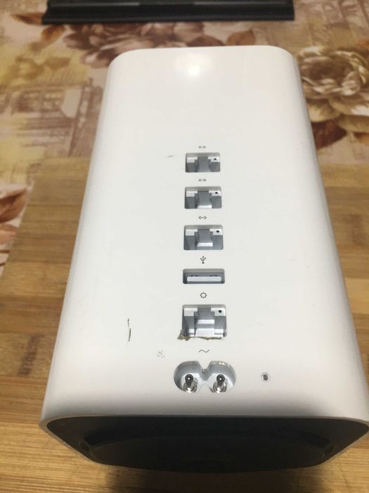 ruter apple A 1521 EMC 2703